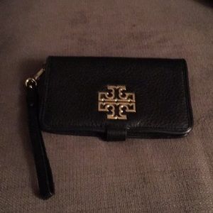 Tory Burch Britten wristlet